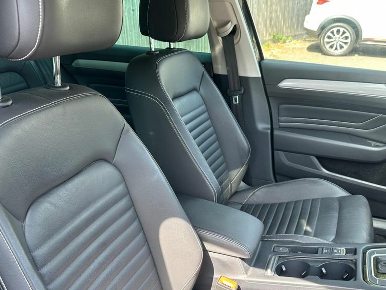 Volkswagen Passat 1.4 Tsi 13Kwh Gte Saloon Plug-in Hybrid Grey #7