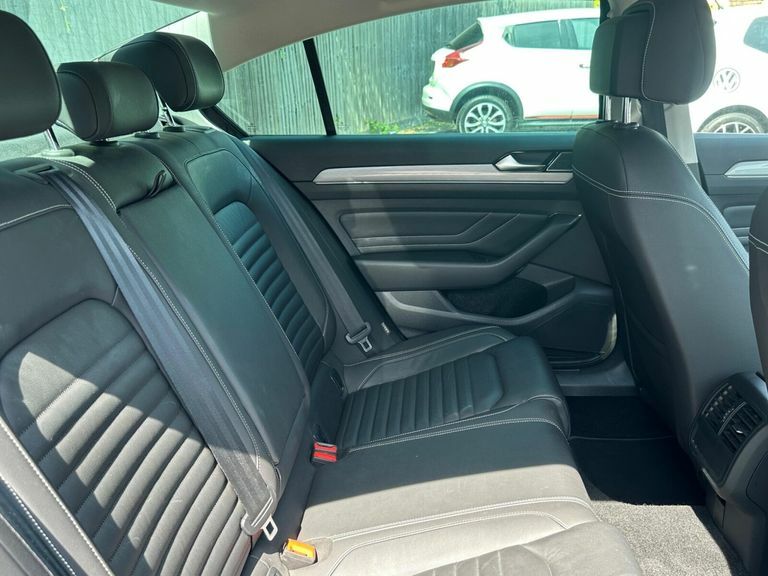 Volkswagen Passat 1.4 Tsi 13Kwh Gte Saloon Plug-in Hybrid Grey #13