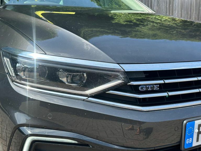 Volkswagen Passat 1.4 Tsi 13Kwh Gte Saloon Plug-in Hybrid Grey #23
