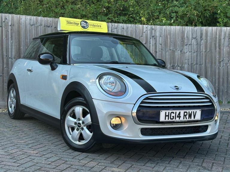 Mini Hatch 1.5 Cooper Euro 6 Ss HG14RWV Silver