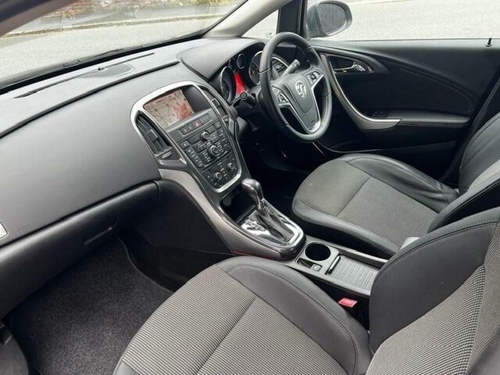 Vauxhall Astra 1.6I 16V Club Hatchback 155 Gk Silver #4