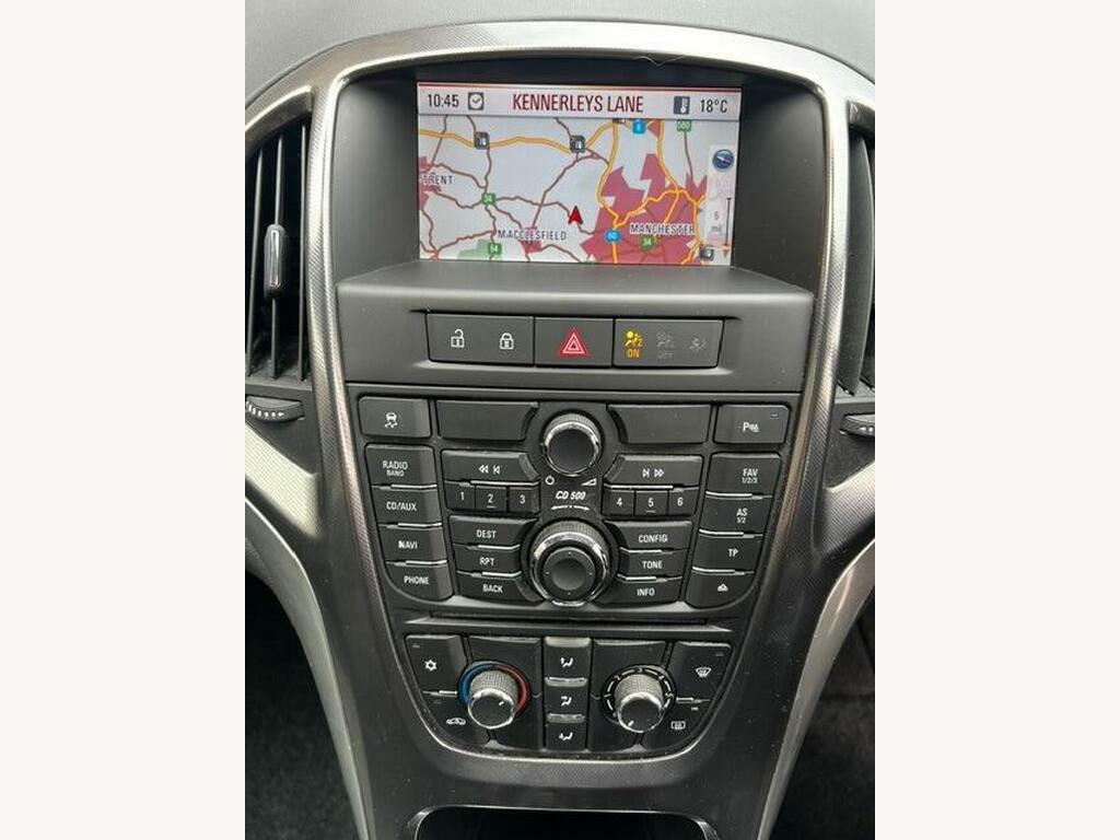 Vauxhall Astra 1.6I 16V Club Hatchback 155 Gk Silver #14