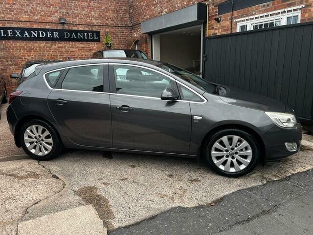 Vauxhall Astra 1.6I 16V Club Hatchback 155 Gk Silver #30