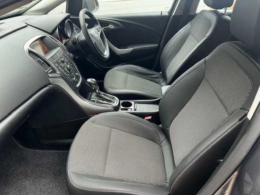Vauxhall Astra 1.6I 16V Club Hatchback 155 Gk Silver #6