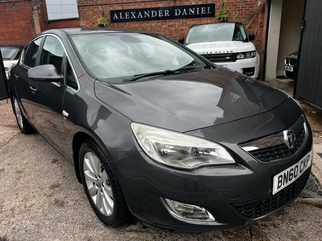 Vauxhall Astra 1.6I 16V Club Hatchback 155 Gk Silver #2