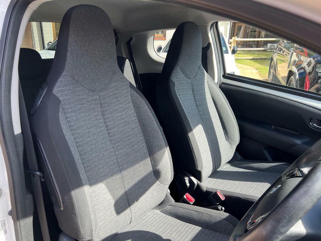 Citroen C1 1.2 Puretech Flair Euro 6 White #6