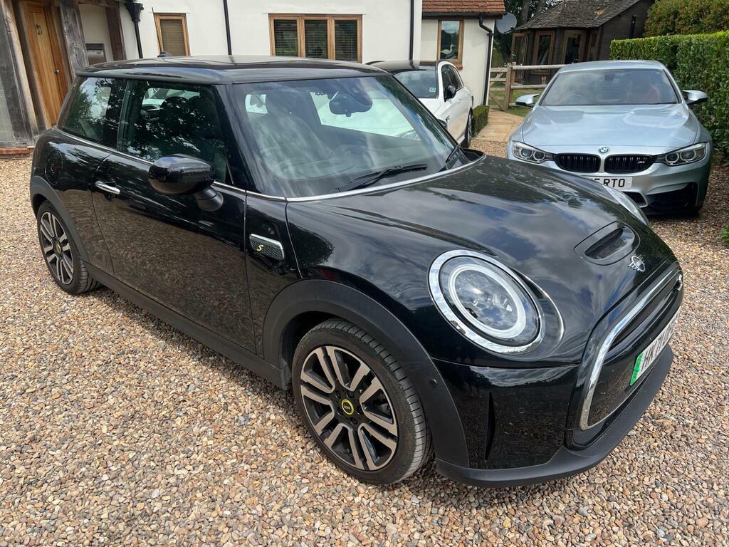 Mini Electric Hatch Cooper Se 32.6Kwh Level 3 Black