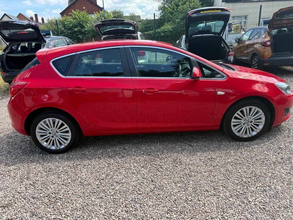Vauxhall Astra 1.6I Excite Euro 6 Red #4