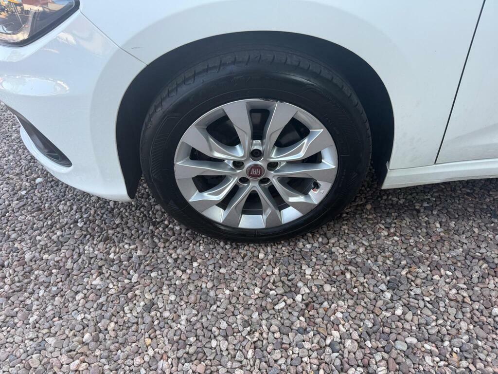 Fiat Tipo 1.4L Easy 94 Bhp Black #30