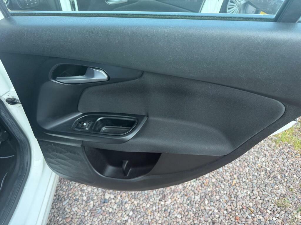 Fiat Tipo 1.4L Easy 94 Bhp Black #27