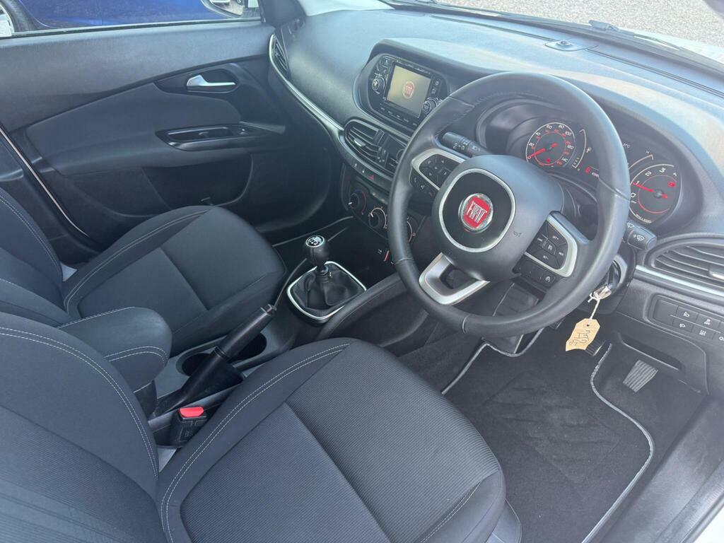 Fiat Tipo 1.4L Easy 94 Bhp Black #11
