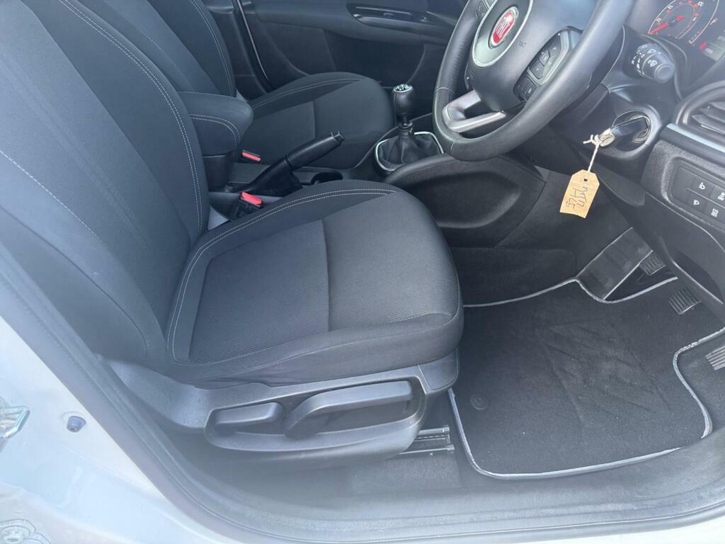 Fiat Tipo 1.4L Easy 94 Bhp Black #15