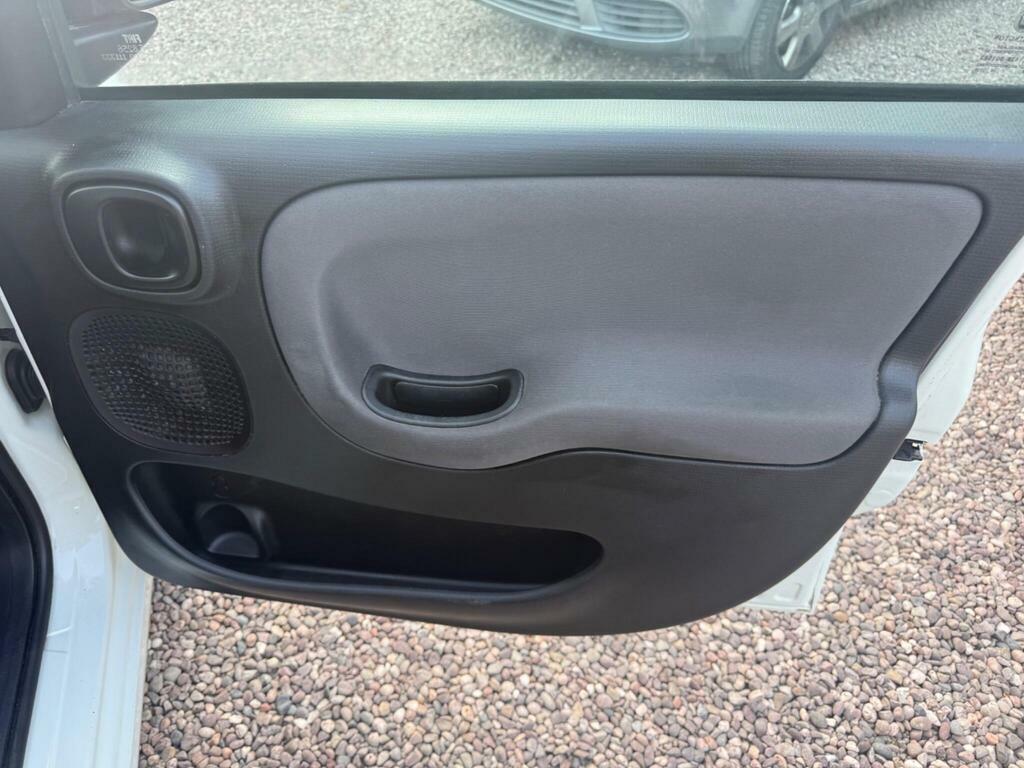 Fiat Panda 1.2 Easy Euro 6 White #22
