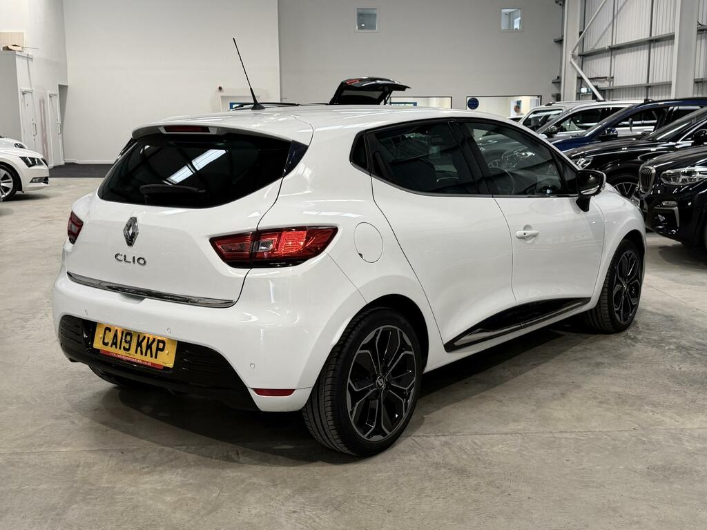 Renault Clio 1.5 Dci Iconic Hatchback Euro 6 CA19KKP White #6