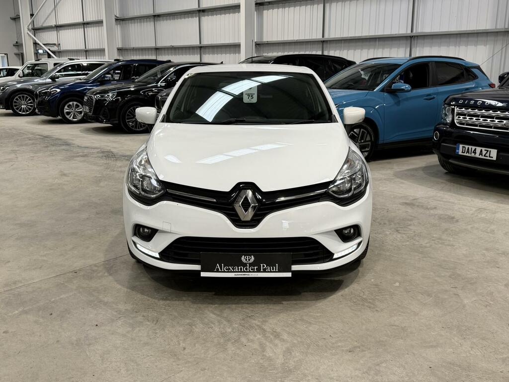 Renault Clio 1.5 Dci Iconic Hatchback Euro 6 CA19KKP White #2