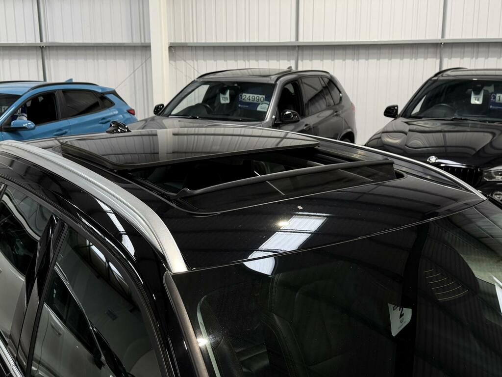 Volvo XC40 1.5 T3 Inscription Suv Euro 6 Ss VE21UUX Black #2