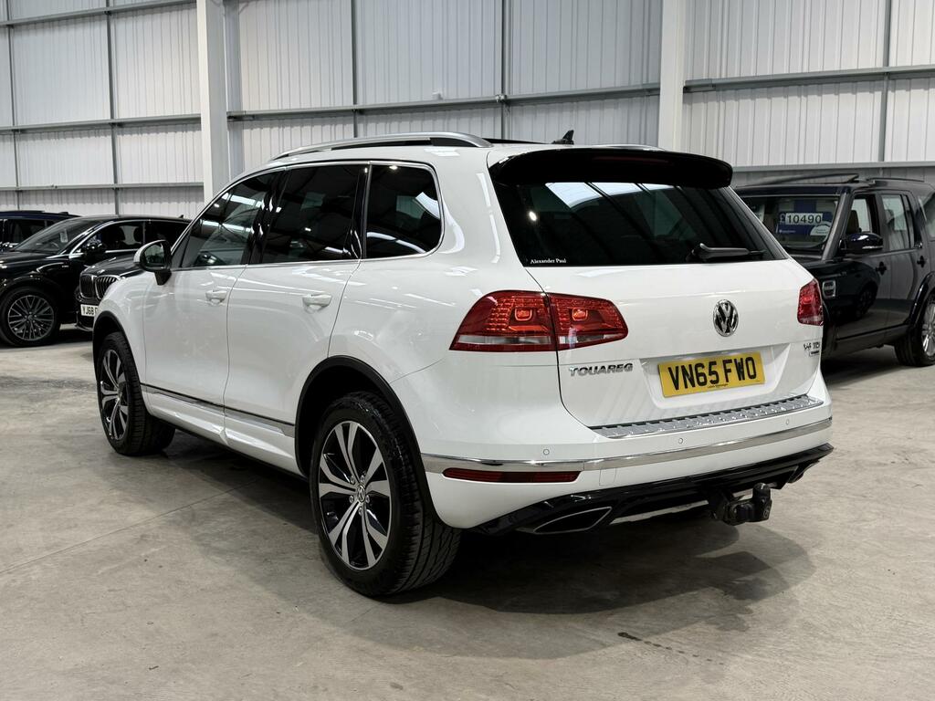 Volkswagen Touareg 3.0 Tdi V6 Bluemotion Tech R-line Suv T White #6