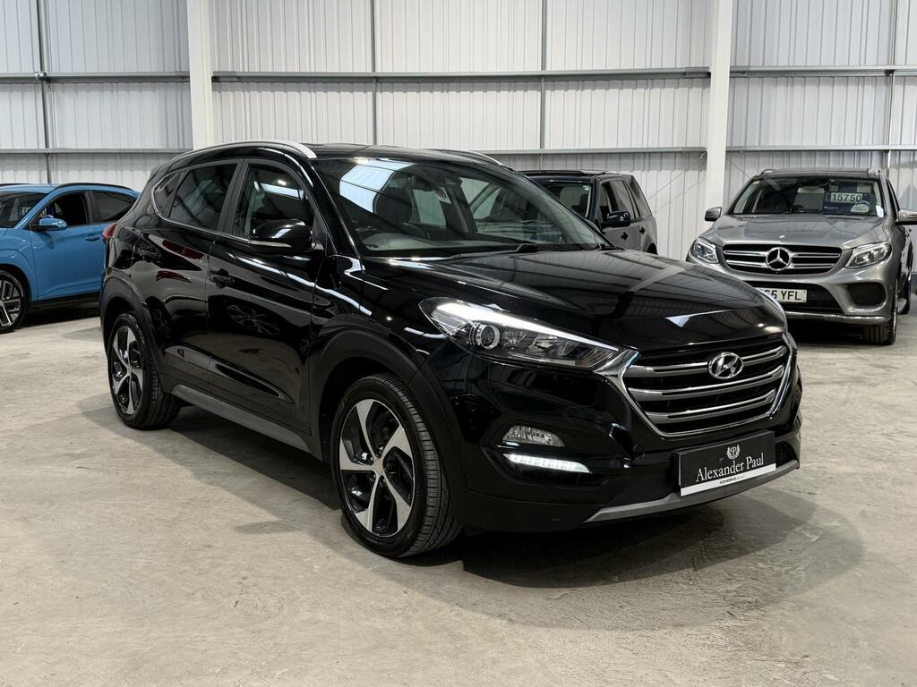 Hyundai Tucson 1.7 Crdi Blue Drive Premium Suv Dct Eur Black
