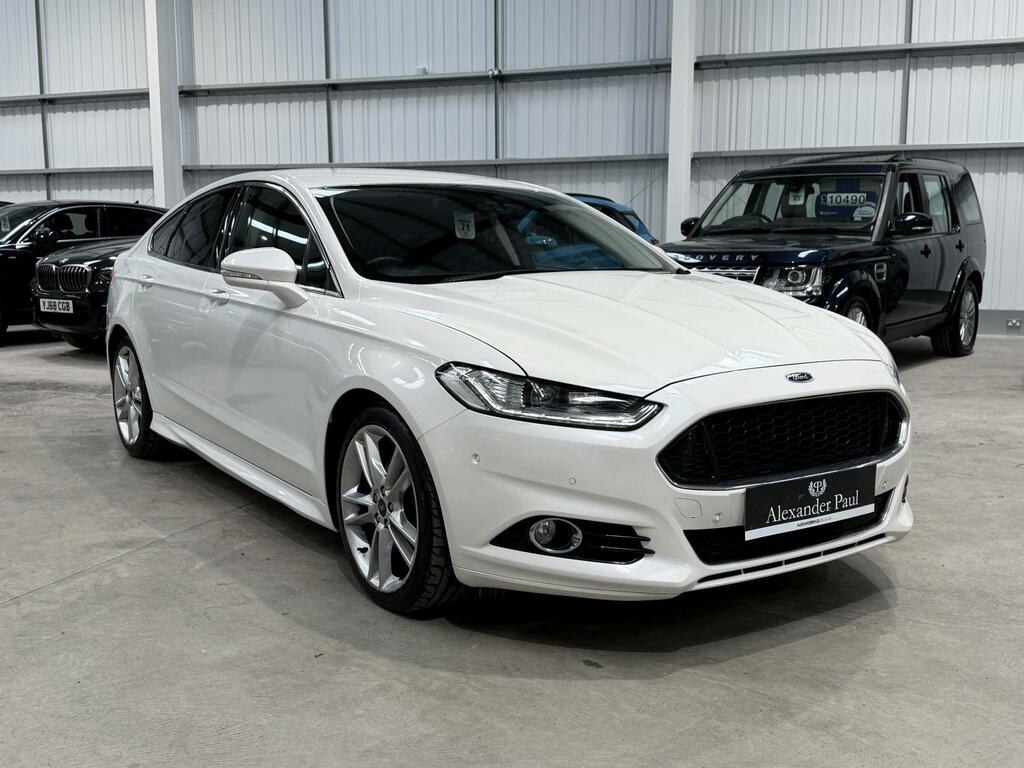 Ford Mondeo 2.0 Tdci Titanium Hatchback Powershift White