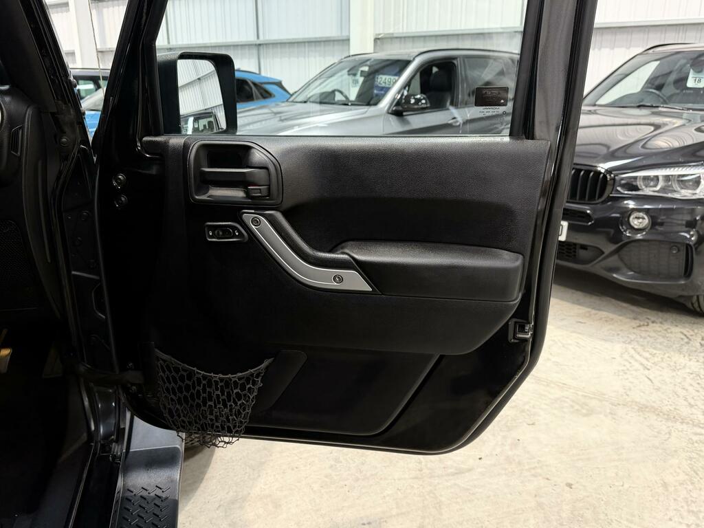Jeep Wrangler Sahara Black #6