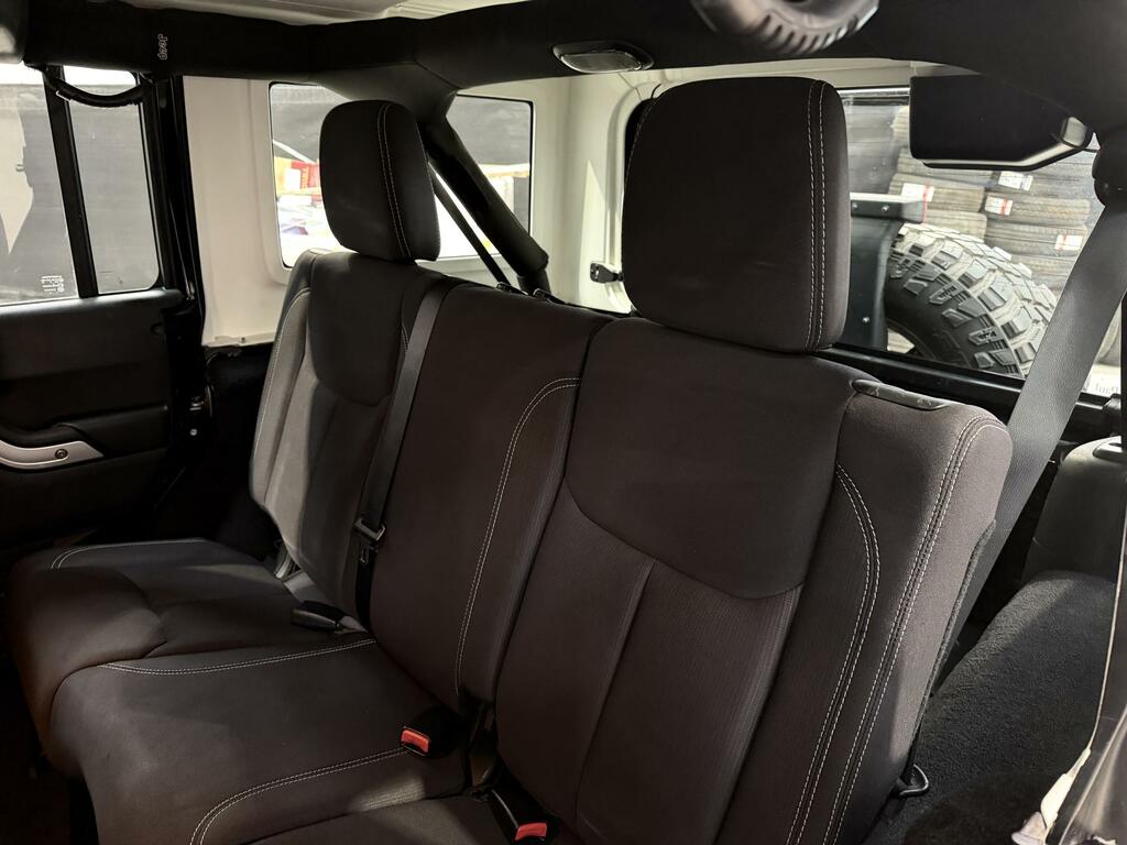 Jeep Wrangler Suv 2.8 Black #21