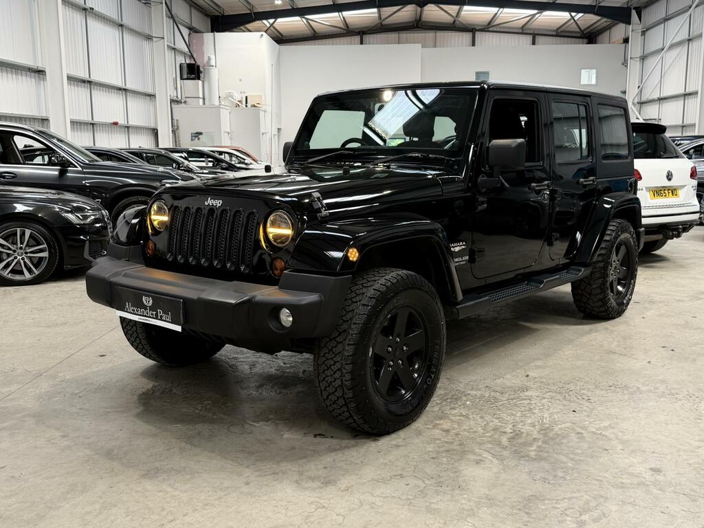 Jeep Wrangler Sahara Black #2