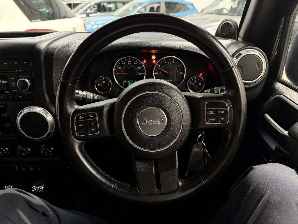 Jeep Wrangler Suv 2.8 Black #9