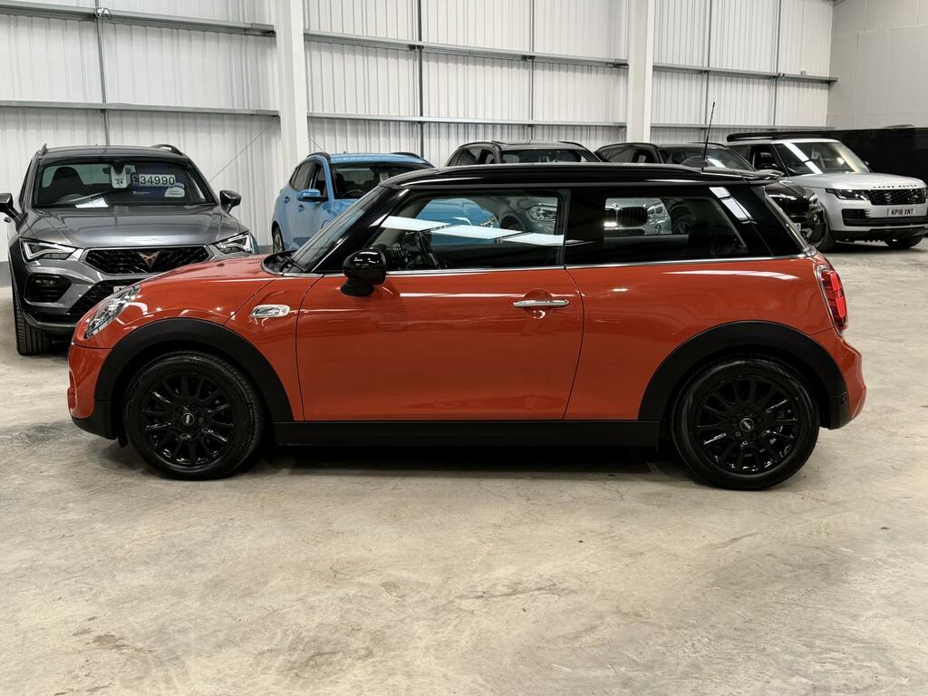Mini Hatch 2.0 Cooper S Hatchback Euro 6 S OE18FLF Orange #4