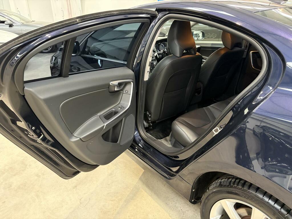 Volvo S60 T4 190 Se Nav Leather Grey #16