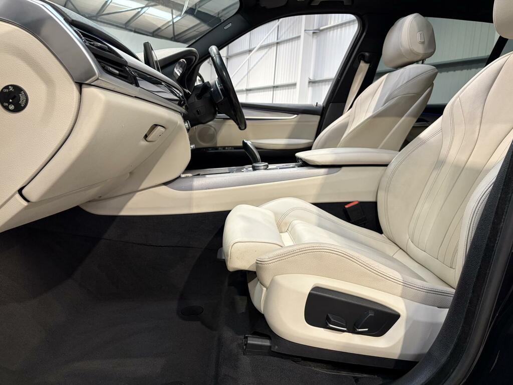 BMW X5 M M Sport Silver #17