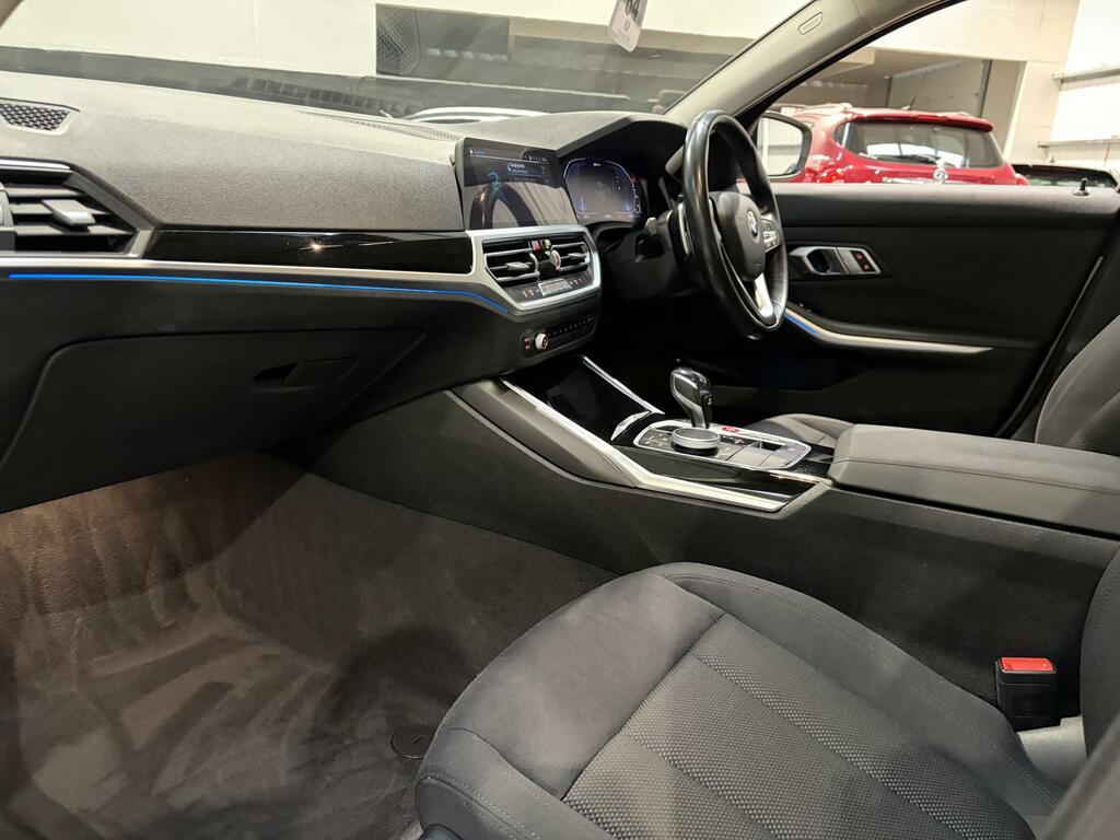 BMW 3 Series 320I M Sport Step White #23