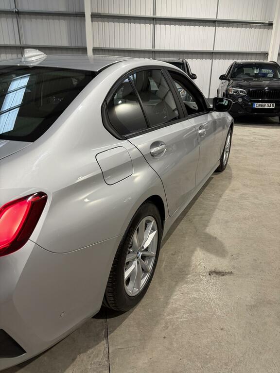 BMW 3 Series 320I M Sport Step White #8