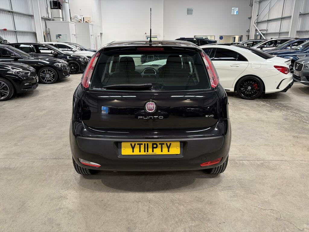Fiat Punto Evo Active Black #4