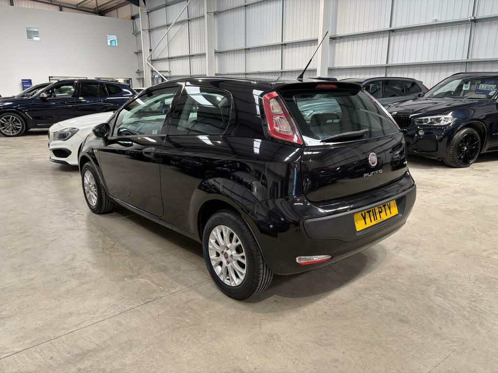 Fiat Punto Evo Active Black #3