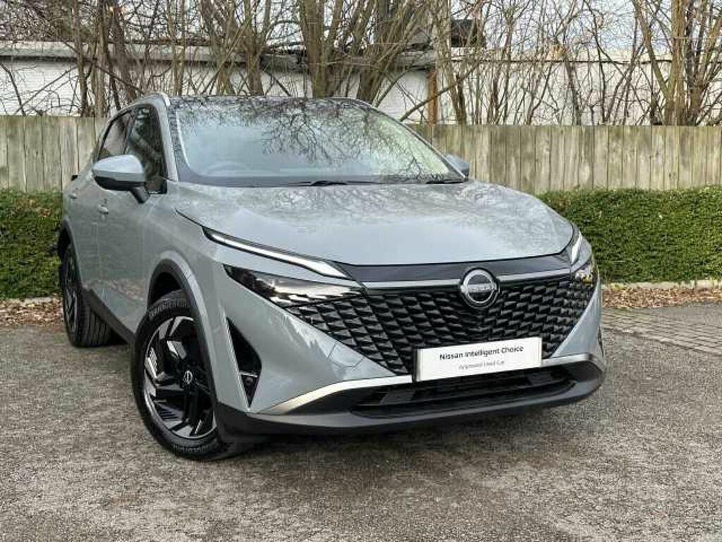 Nissan Qashqai 1.3 Dig-t Mh N-connecta Grey