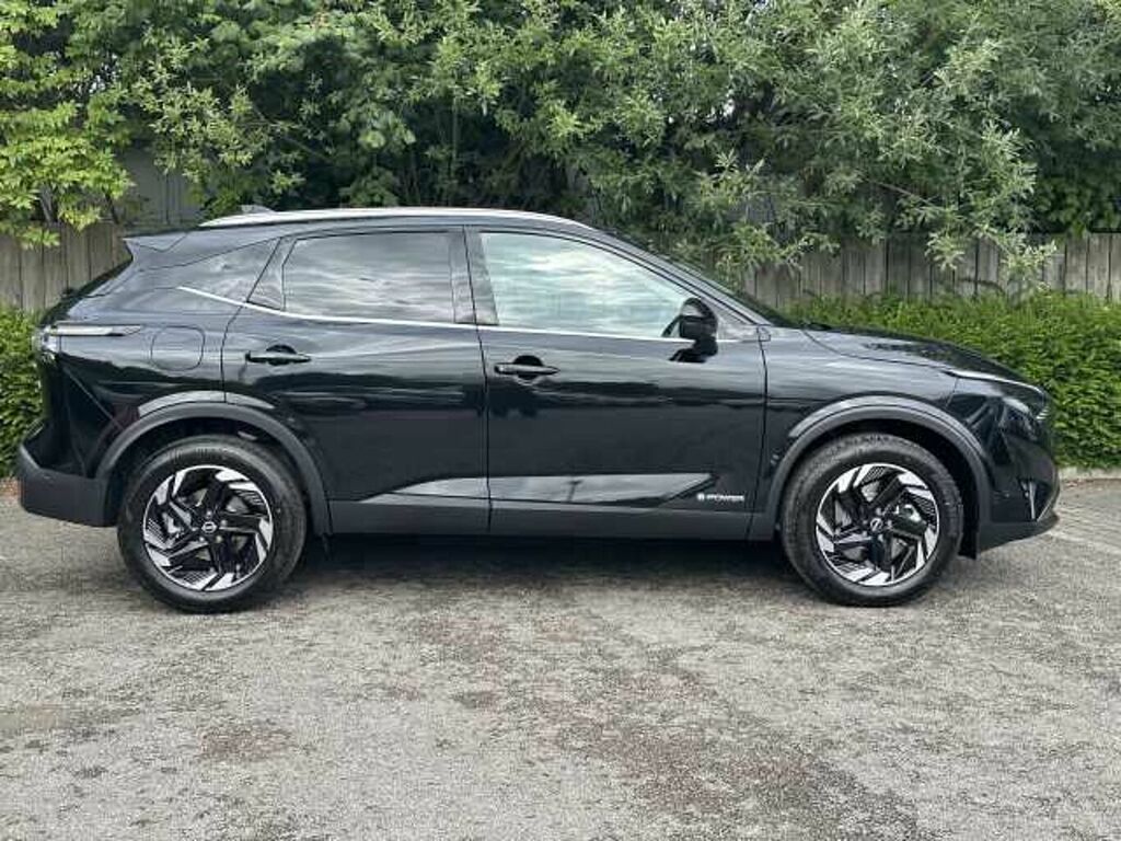 Nissan Qashqai 1.5 E-power N-connecta Black #3
