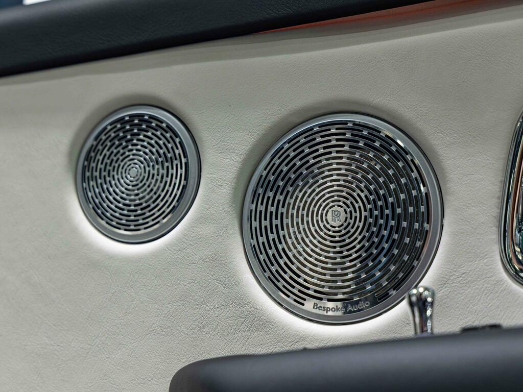 Rolls-Royce Cullinan Cullinan V12 Black #28