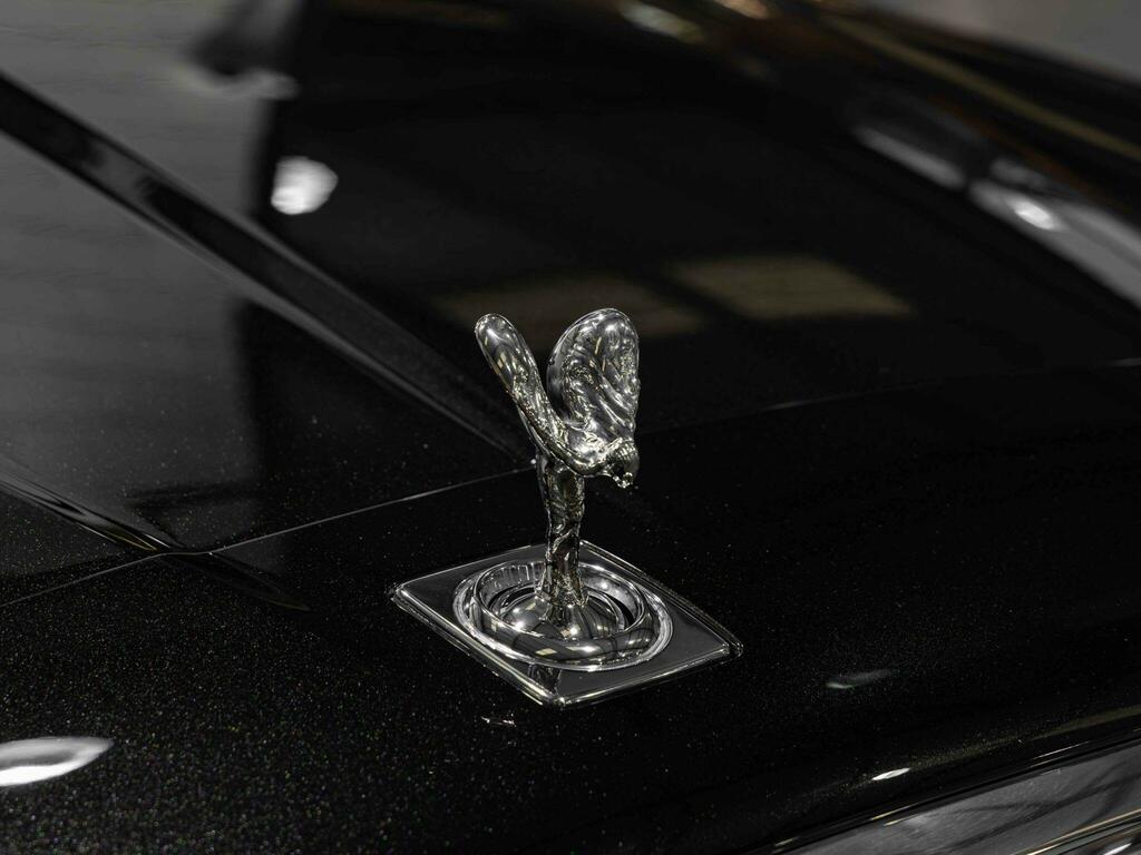 Rolls-Royce Cullinan Cullinan V12 Black #14