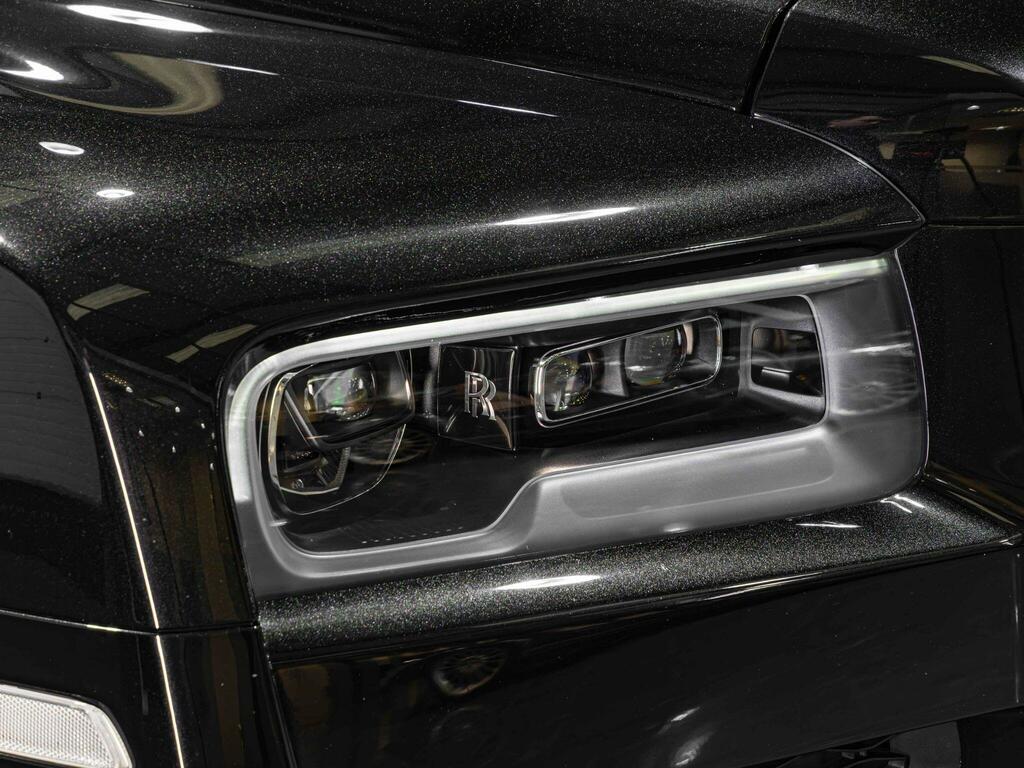 Rolls-Royce Cullinan Cullinan V12 Black #15