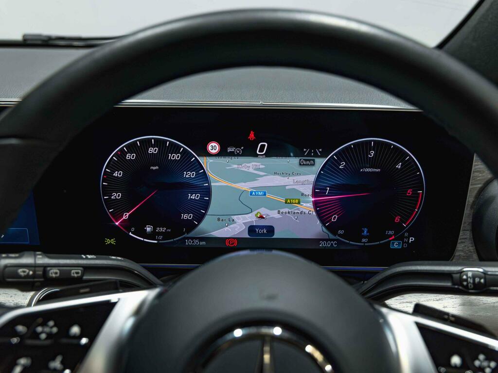 Mercedes-Benz V Class 2.0 V220d Premium Mpv G-tronic Euro 6 Black #21