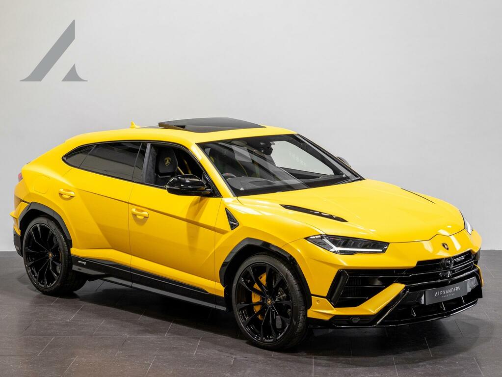 Lamborghini Urus S #1