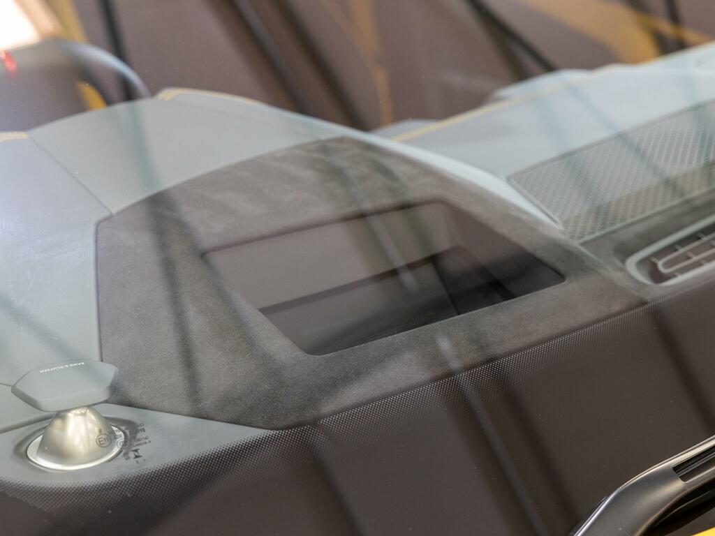 Lamborghini Urus S #20