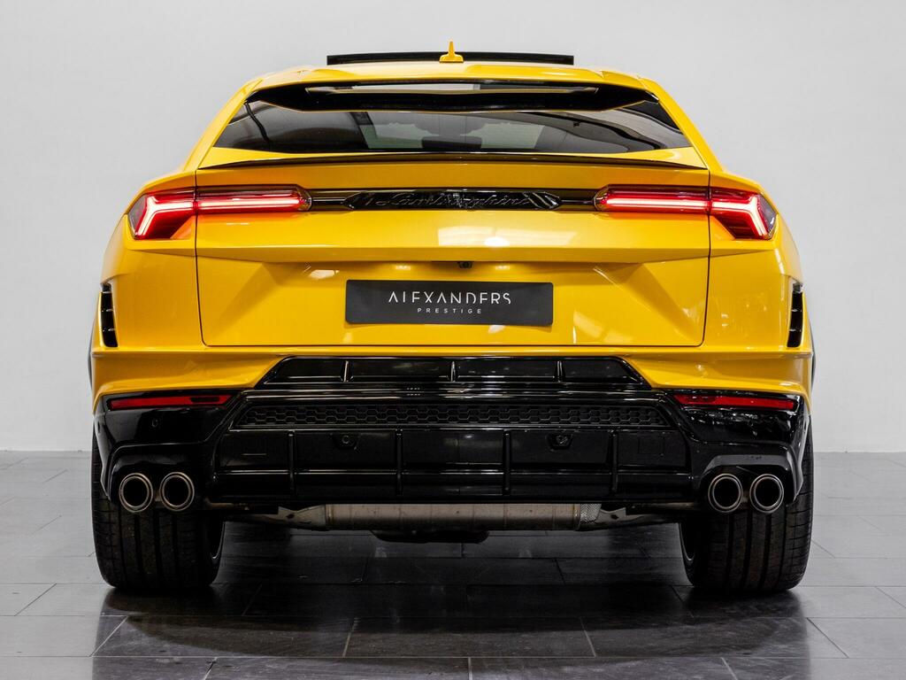 Lamborghini Urus S #30