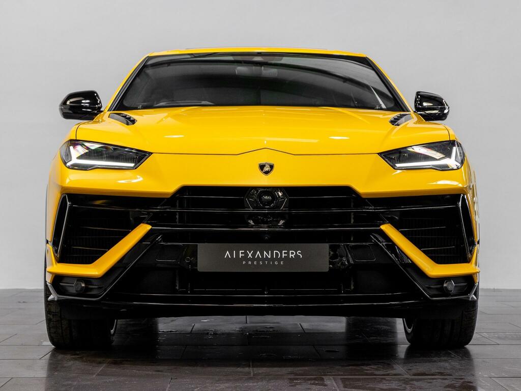 Lamborghini Urus S #22