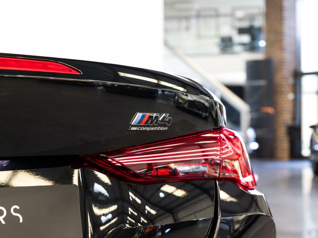 BMW M4 M4 Competition Step Blue #35