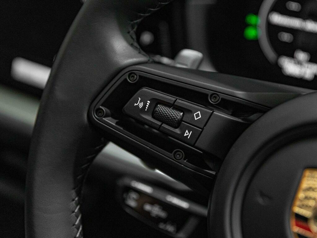 Porsche Cayenne E-hybrid Platinum Edition Tiptronic S 5 Seat Black #15