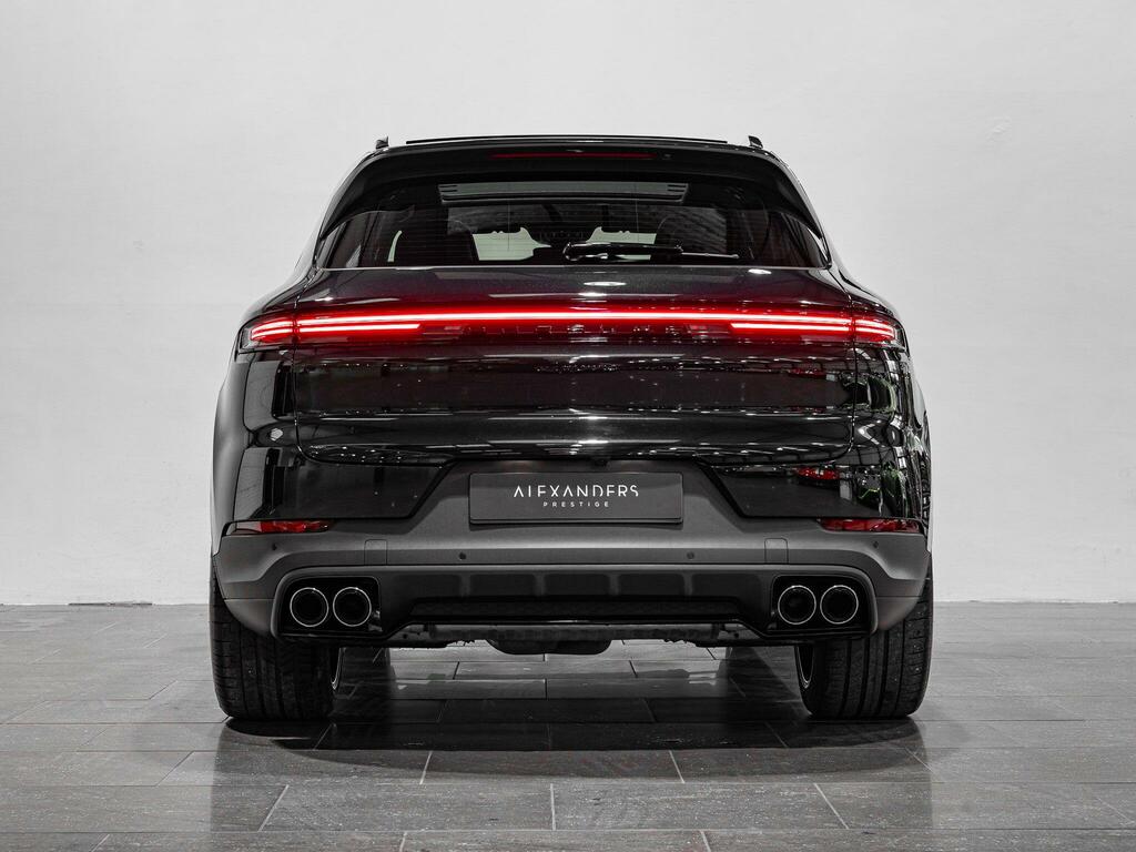 Porsche Cayenne E-hybrid Platinum Edition Tiptronic S 5 Seat Black #9