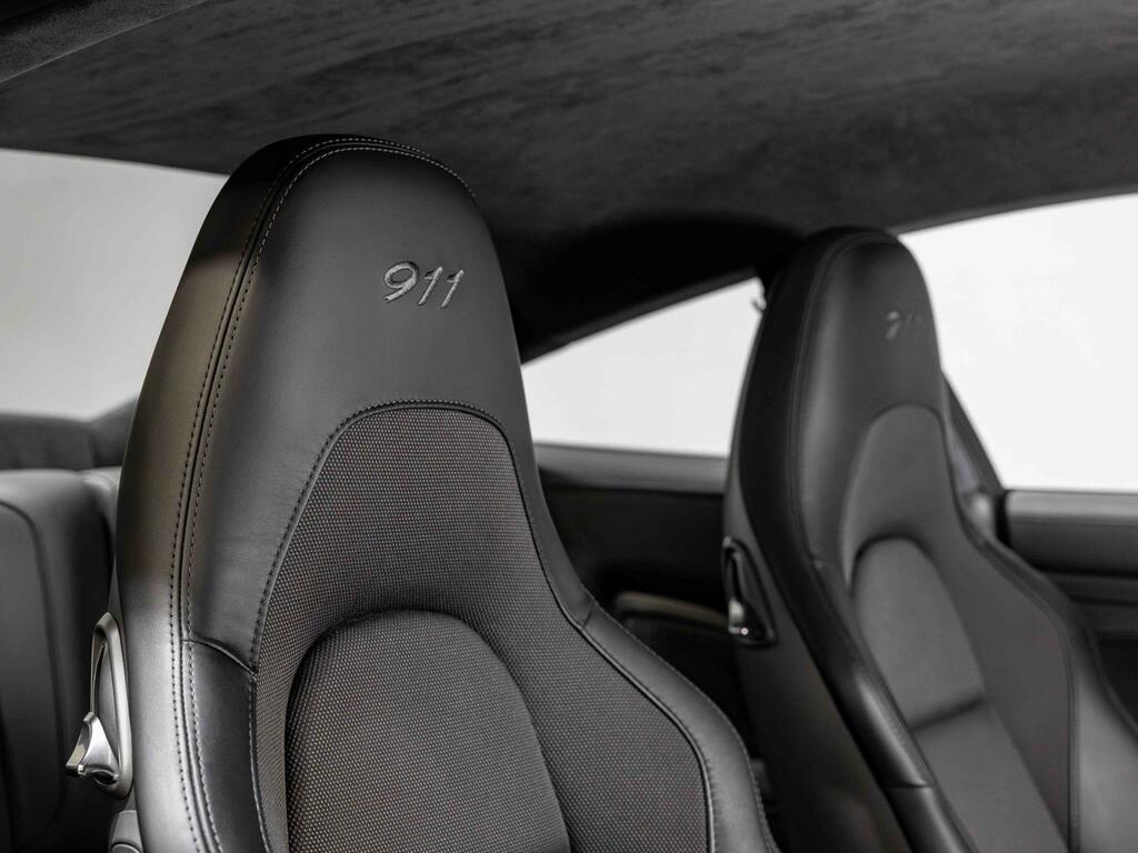Porsche 911 Carrera 4 Gts Pdk White #2
