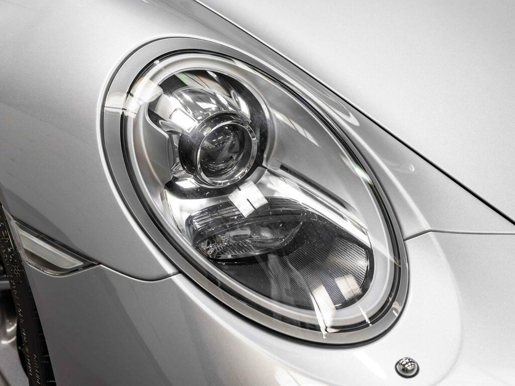 Porsche 911 Carrera 4 Gts Pdk White #10
