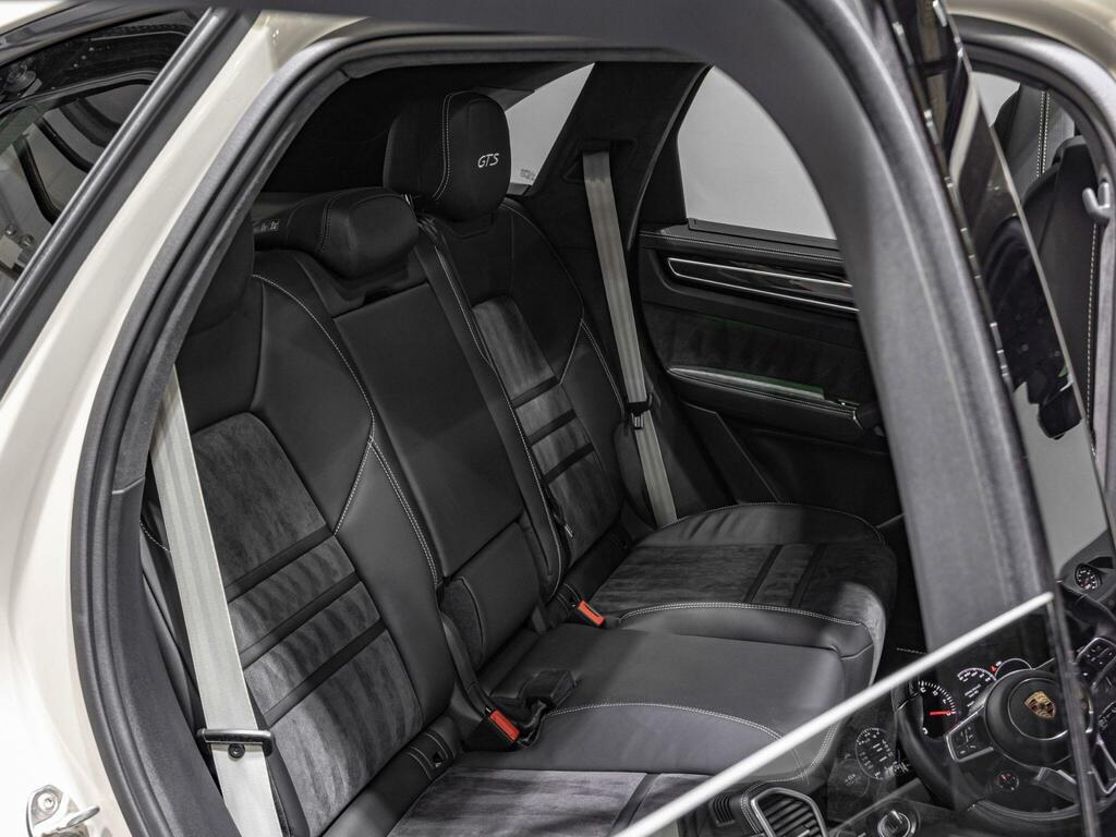 Porsche Cayenne 3.0 V6 E-hybrid 17.9Kwh Platinum Edition Tiptronic Grey #32